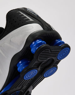 Nike Shox R4