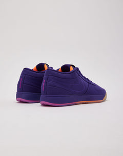 Nike Book 1