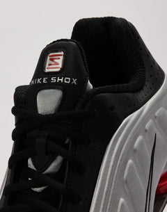 Nike Shox R4