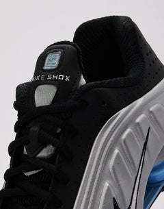 Nike Shox R4