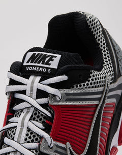 Nike Zoom Vomero 5